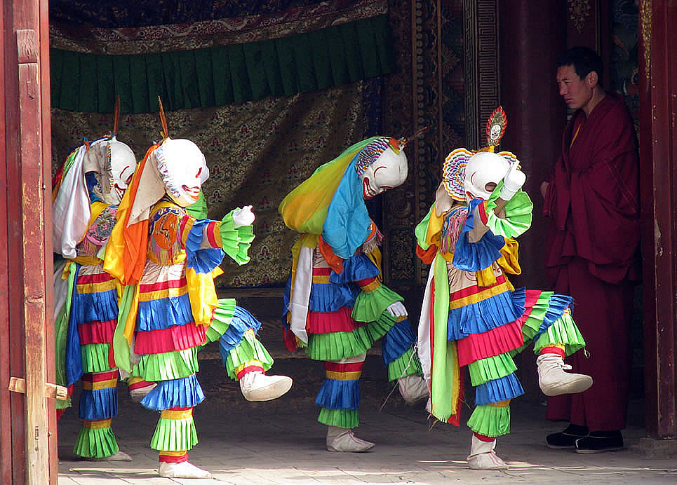 Cham dance